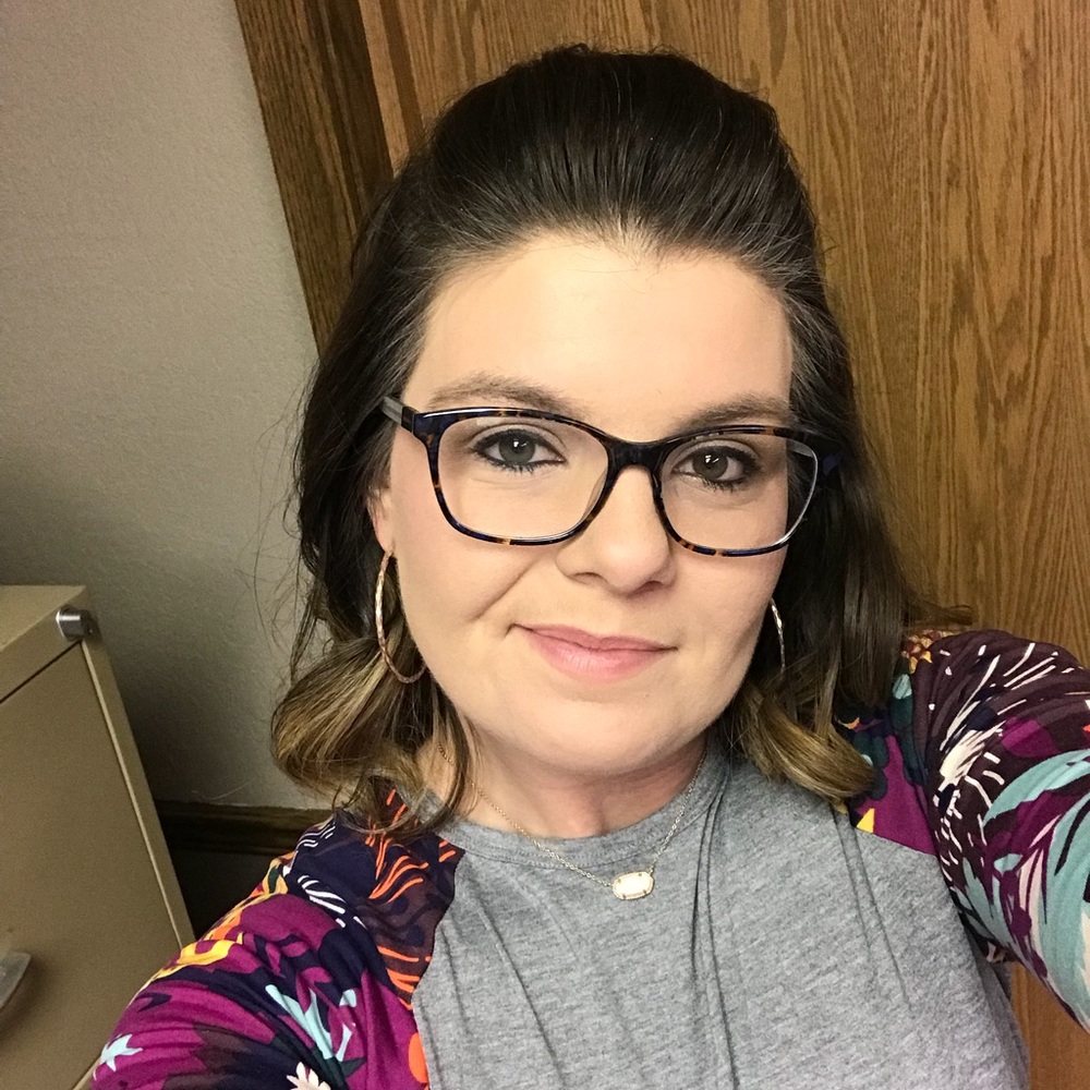 Meet your Posher, Lauren